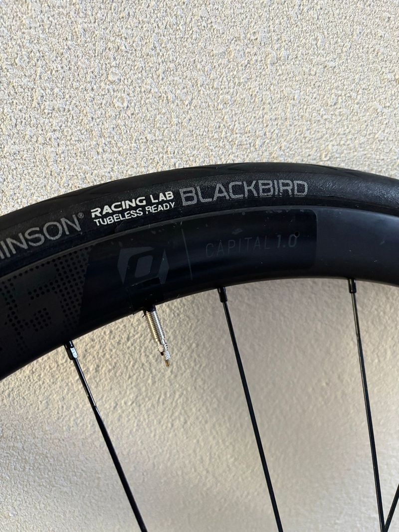 Used Syncros Capital 1.0 35mm Stem 2022 bike — image 5 of 5