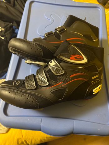 Used Sidi Hydro gore-tex bike — image 3 of 5