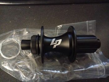 Lapierre, Rear Hub 12x142 32H Shimano HG Centerlock