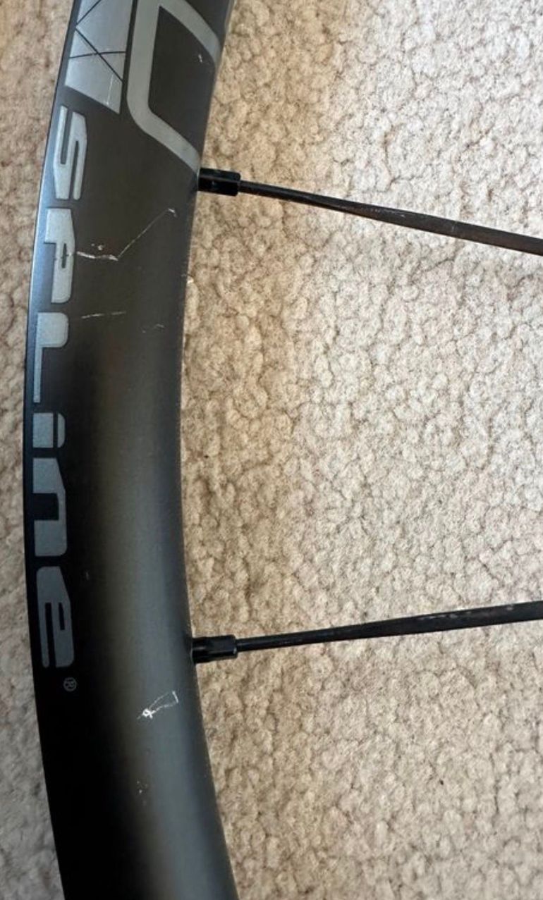 Used Dt Swiss C 1850 SPLINE Wheelset 2021 bike — image 4 of 6