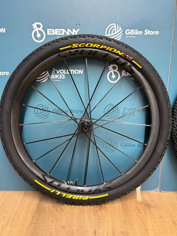 Tweedehands Syncros Silverton SL c30mm Wheelset 2025 bike — afbeelding 2 van 7