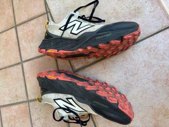 New Balance, hierro
