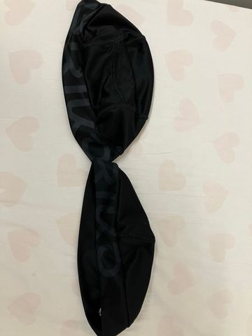 Used Buff copri casco bike — image 1 of 4