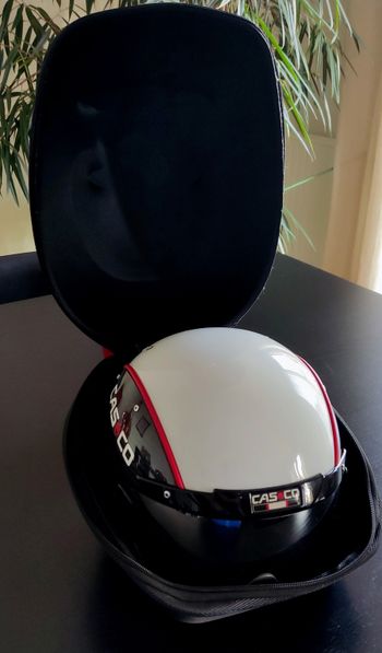 Casco, Warp