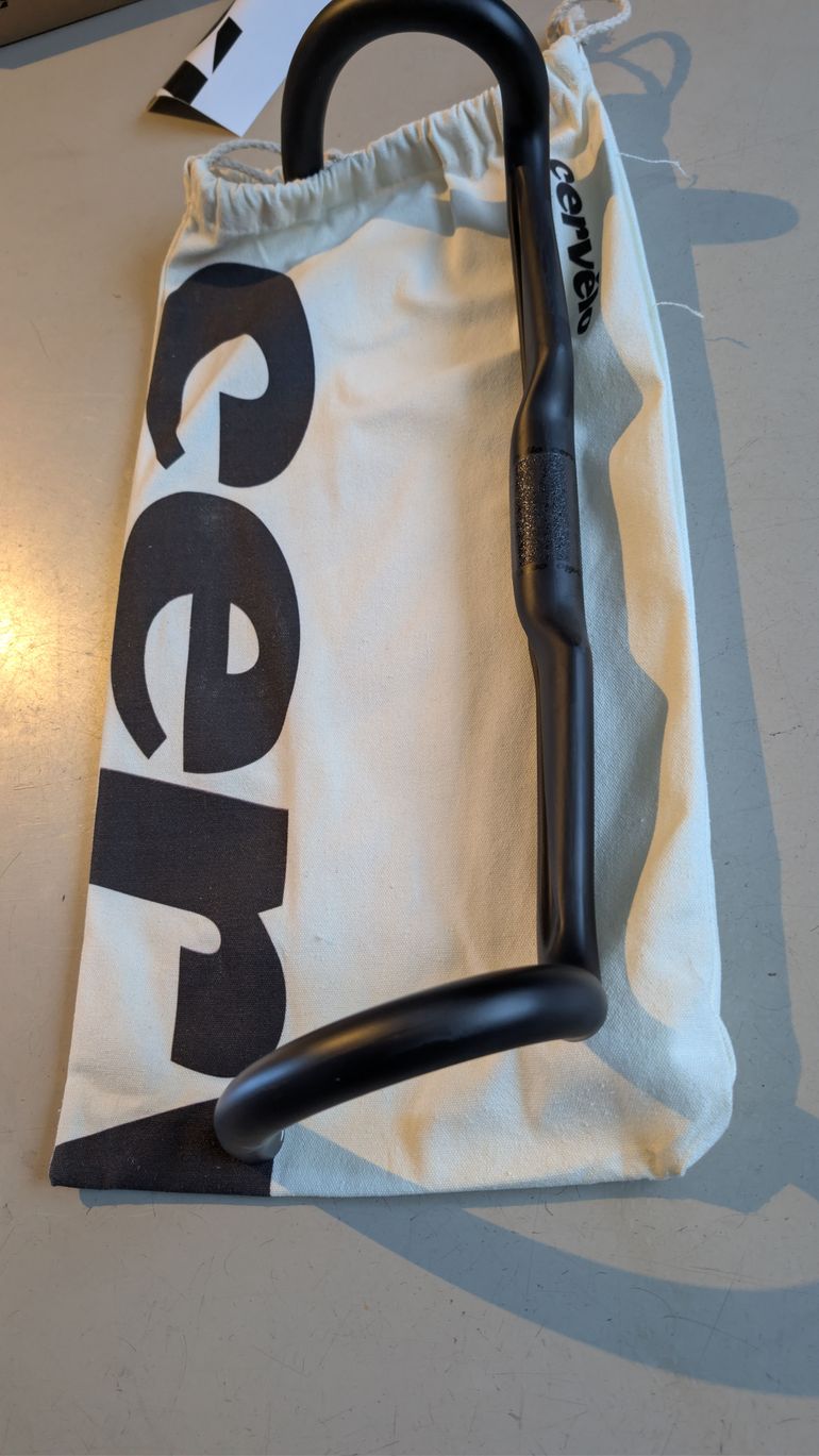Used Cervelo AB09F Flared Carbon Road Handlebar 2026 bike — image 1 of 2