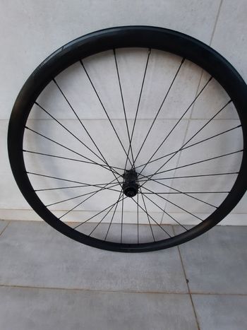 Used Syncros RP 2.0 Disc 700c Wheelset bike — image 2 of 5