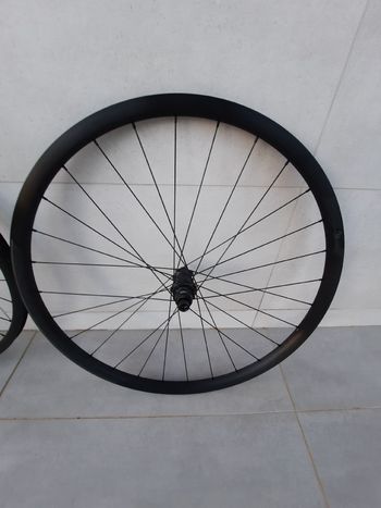 Used Syncros RP 2.0 Disc 700c Wheelset bike — image 4 of 5
