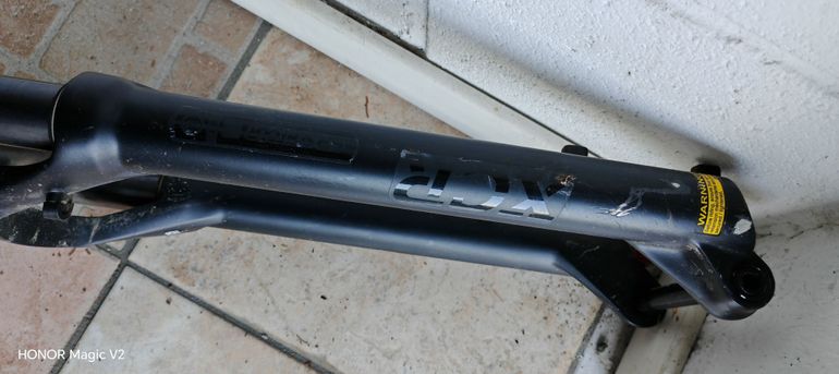 Used XCR Ammortizzatore anteriore 2023 bike — image 3 of 5