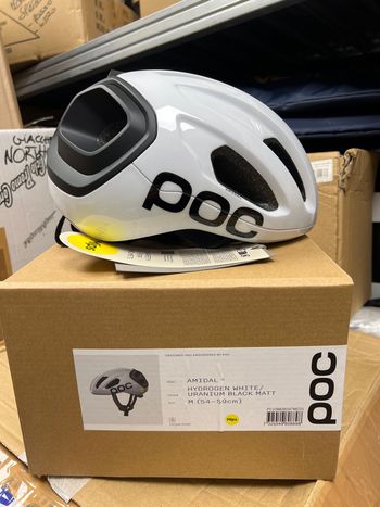 POC, amidal