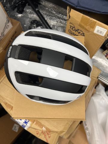 Used POC omne lite bike — image 2 of 4