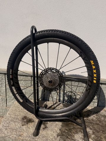 Tweedehands Syncros Silverton SL 30mm Wheelset 2025 bike — afbeelding 3 van 4