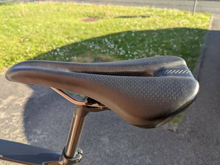 Used Bontrager Montrose Comp bike — image 2 of 4