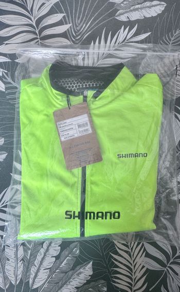 Used Shimano Windflex Jacket bike — image 6 of 8