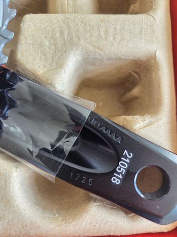 Used Sram FC Rival D1 DUB 172.5mm 46/33 Crankset bike — image 3 of 5