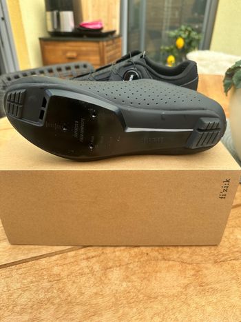 Used Fizik Shoe 2026 bike — image 2 of 5