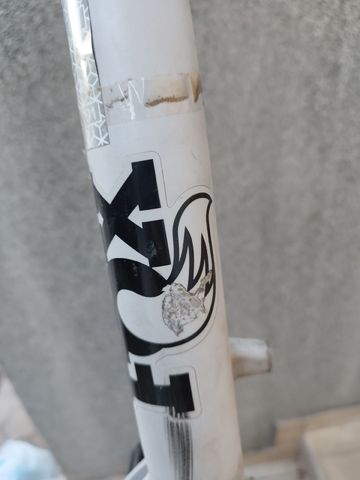 Used Fox Racing 34 Performance Elite Fork 2017 bike — image 7 of 8