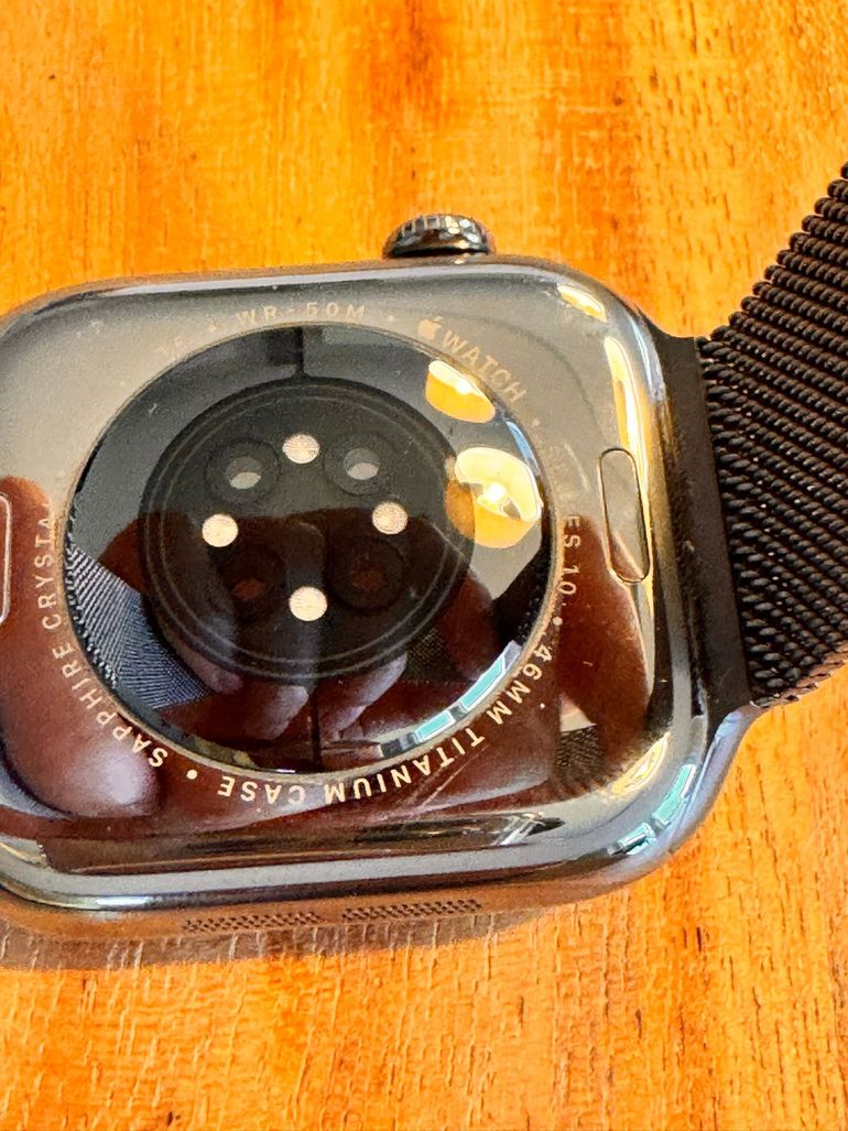 Used apple Watch S10 46mm Titanium bike — image 6 of 10