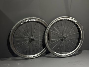 Roval Alpinist CLX II White 2025 bike usato — immagine 2 di 5