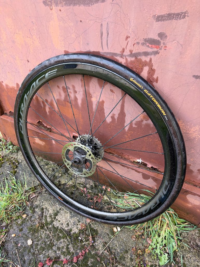 Used Shimano Dura-Ace WH-R9170 C40-TL Disc Wheelset bike — image 3 of 13