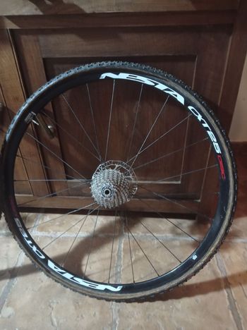 Used Nesta CXT 25 Disc 15/QR bike — image 2 of 5