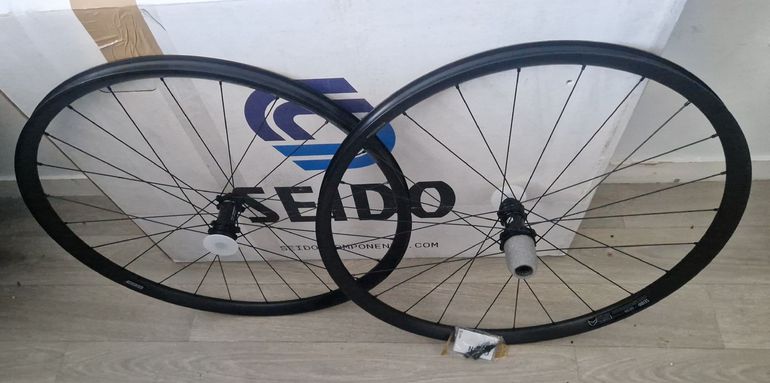 Used Seido Gravel 650B Wheelset bike — image 1 of 5