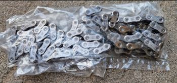 Used Shimano Ultegra CN-M8100 2024 Drivetrain & Pedals