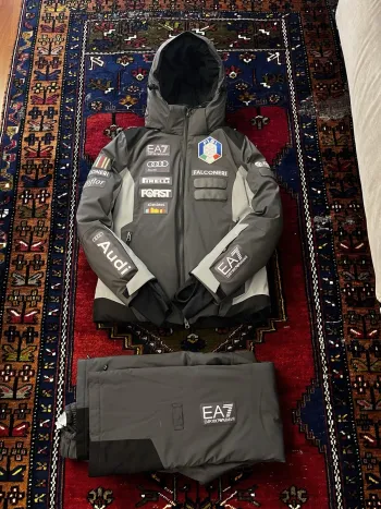 Used Emporio Armani Completo da sci EA7 Nazionale Italiana di Sci FISI bike — image 2 of 6