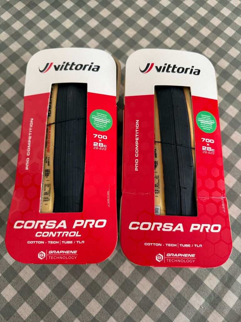 Used Vittoria Corsa Pro 2026 bike — image 1 of 5