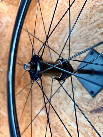 Used Corima 45R hookless 2025 bike — image 6 of 8