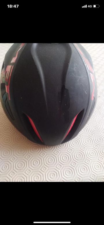 Used MET Helmet 2023 bike — image 2 of 4