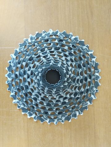 Used Sram X1 bike — image 8 of 12