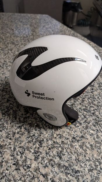 Sweet Protection, Volata Carbon