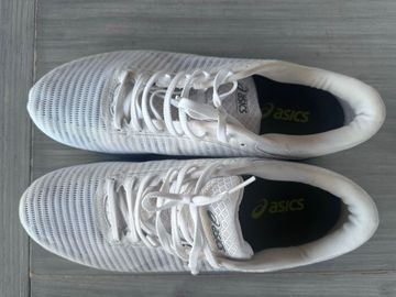 Tweedehands Asics deportivas 2026 bike — afbeelding 2 van 3