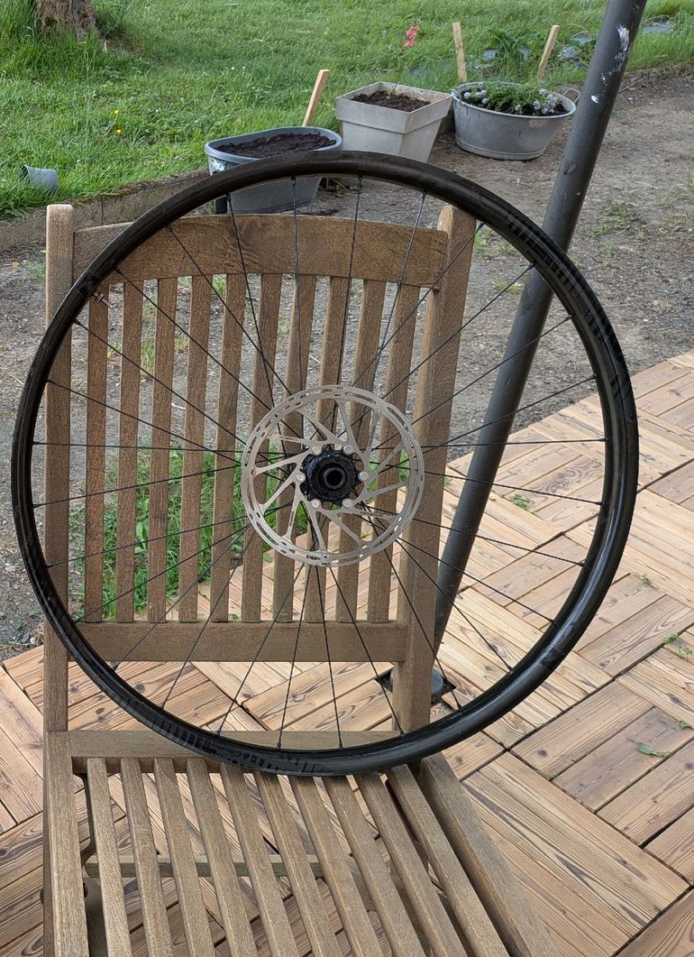 Reynolds VTT Carbon Wheel bike d'occasion — image 2 sur 2