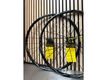Used Mavic E-XA Elite 29 Boost Wheelset bike — image 4 of 8