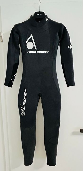 Aqua Sphere, Neoprenanzug
