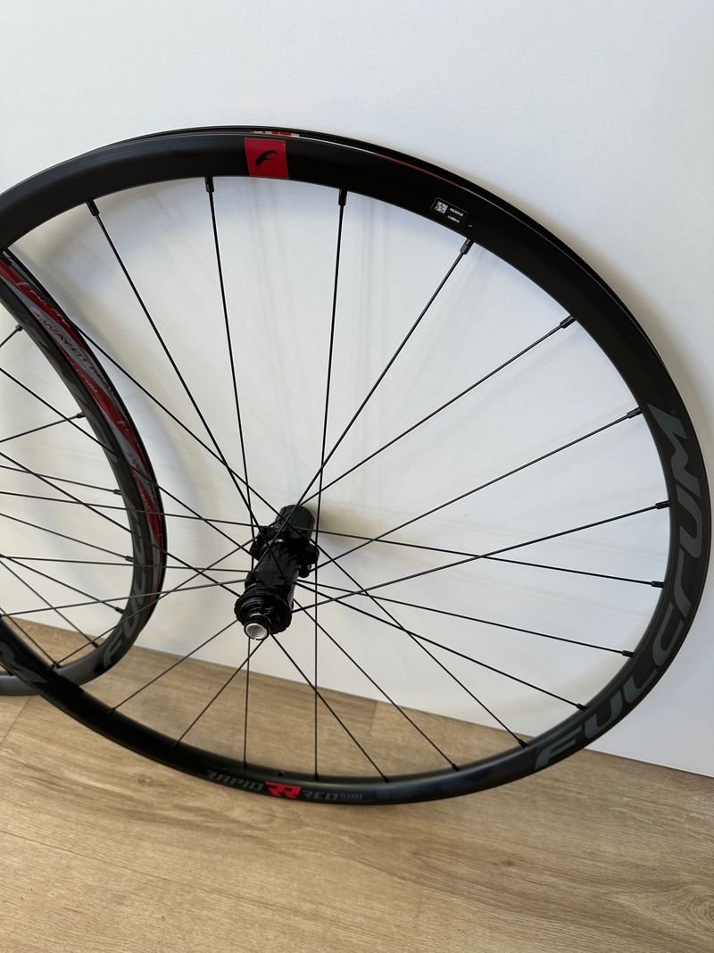 Używany Fulcrum RAPID RED 5 DB 2026 bike — zdjęcie 2 z 3