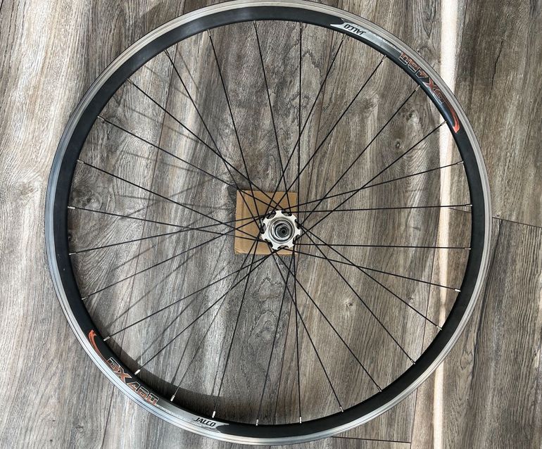 Used jalco GX460 700C Wheelset bike — image 2 of 10