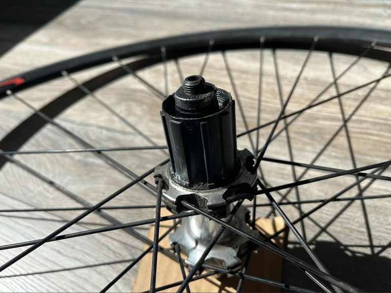 Used jalco GX460 700C Wheelset bike — image 5 of 10