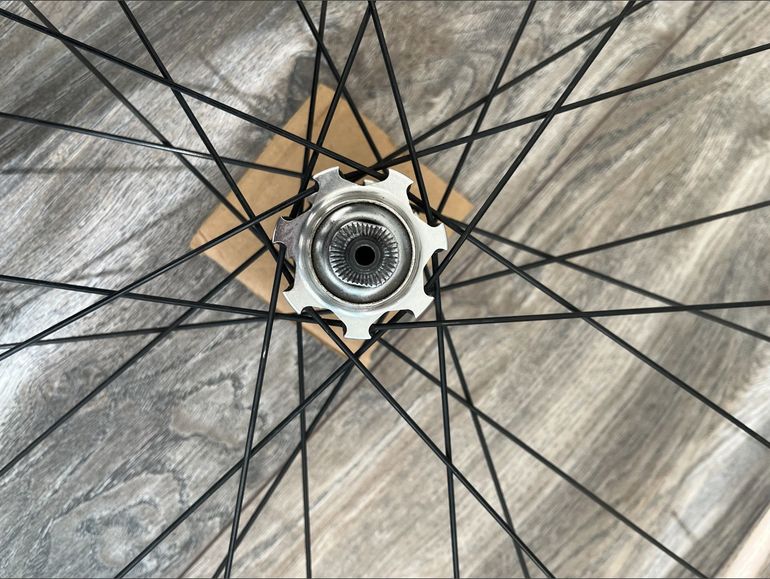Used jalco GX460 700C Wheelset bike — image 4 of 10