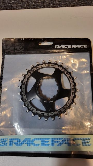 Tweedehands Race Face plateaux bike — afbeelding 1 van 3