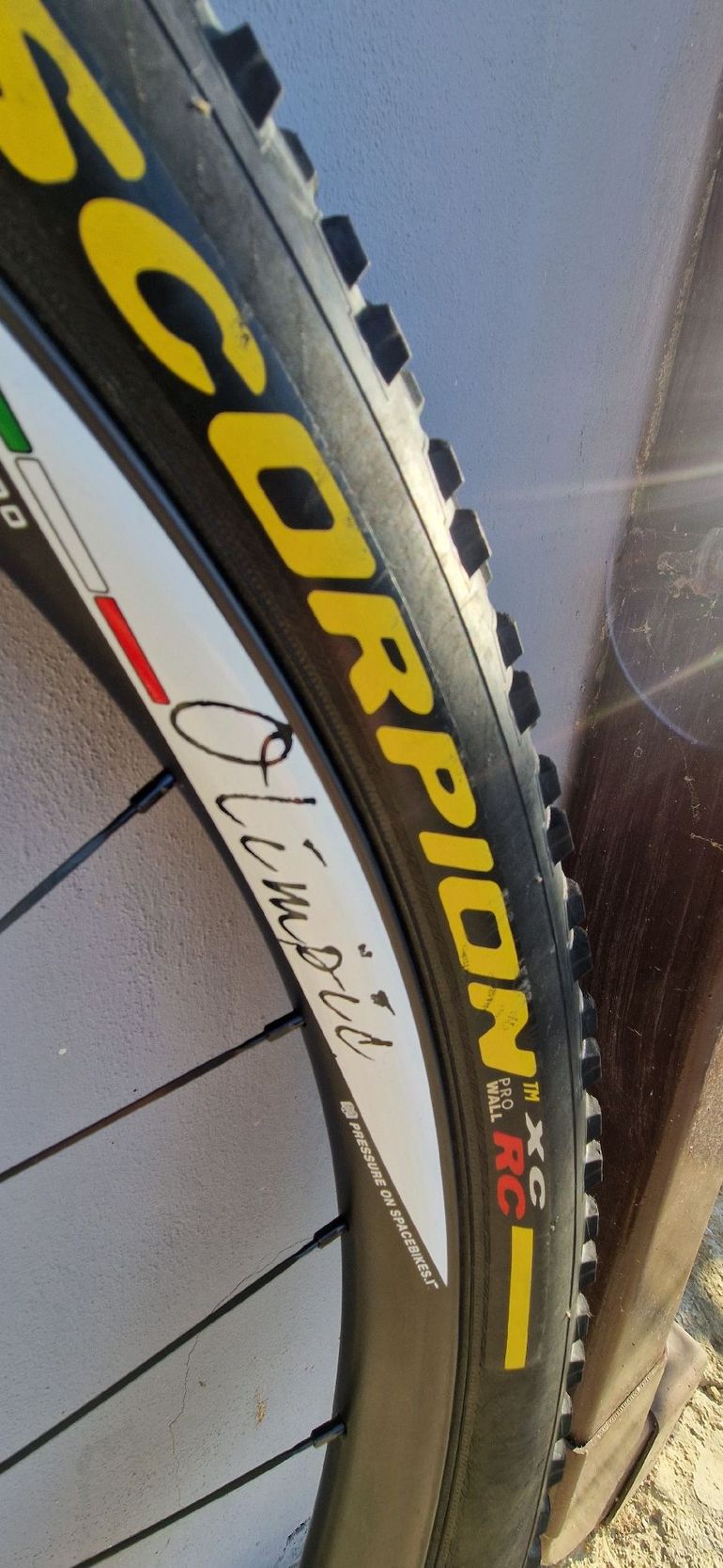 Used space carbon Spacecarbon Olimpic Rim 2026 bike — image 5 of 7