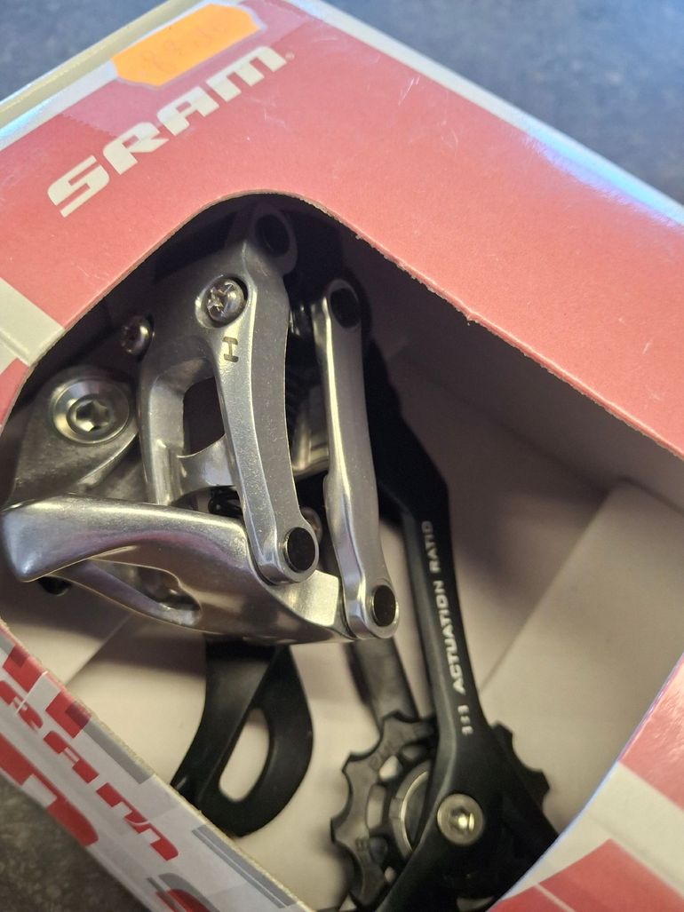 Used Sram X9 Derailleur bike — image 2 of 3
