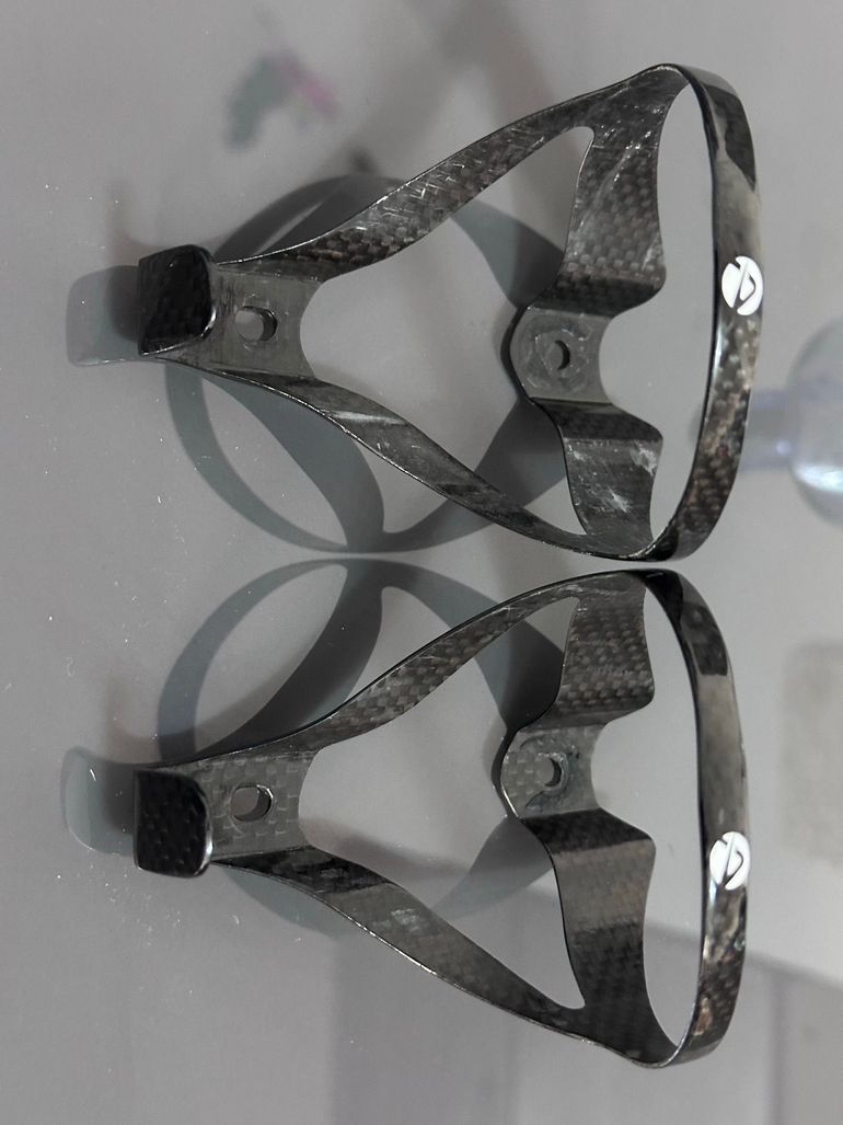 Used Animal Porta Borraccia Carbonio Anima bike — image 5 of 7