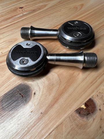 Używany Wahoo Clipless Pedals Stainless Steel bike — zdjęcie 2 z 2