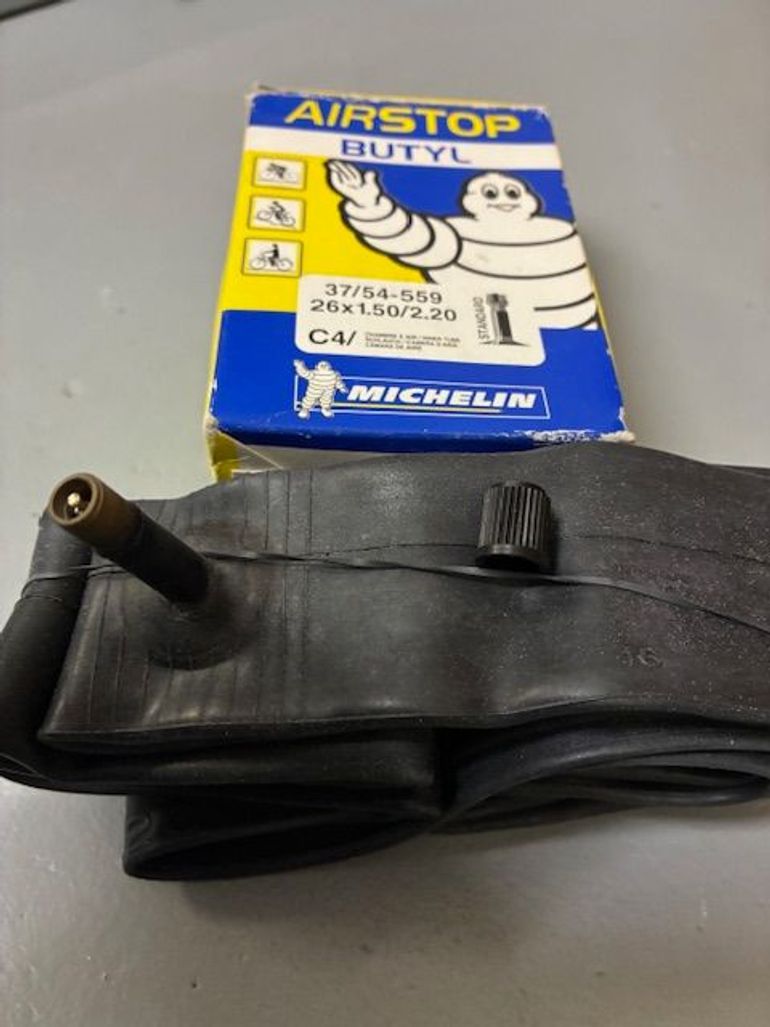 Used Michelin BYTIL bike — image 1 of 4