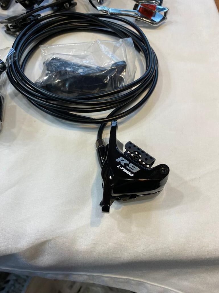 Used L-TWOO R9 2x11 Carbon 2024 bike — image 4 of 9