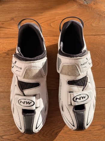 Used Northwave TRIBUTE Road Cycling Shoes Size 42 bike — image 2 of 10