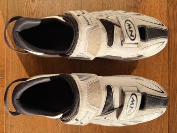 Used Northwave TRIBUTE Road Cycling Shoes Size 42 bike — image 8 of 10
