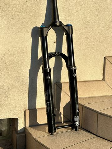 Used Fox 36 Fork bike — image 2 of 7